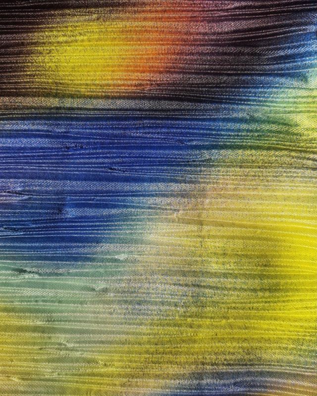 This @riverisland 100% polyester interlock jersey fabric is sublimation printed. It is then permanent pleated before garment make up. #jersey #mytrainedeyejersey