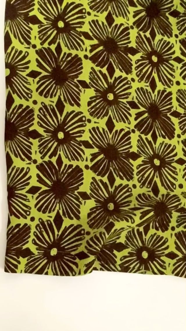 This @toast dress is a good example of how discharge screen printing can be used on cellulose bases. 
The fabric has been dyed with a dischargeable dye. A discharge paste is applied to remove the dye in the areas that’ll be printed. Then, the colour is printed onto the discharged area. 
It gives good coverage on the reverse of the fabric and is most effective when the ground is a strong or dark colour. 
 
#mytrainedeye #toast #printed #dress #wovens
